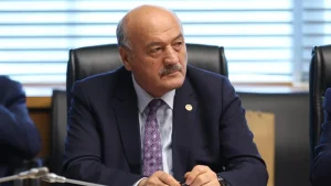 Karaman: Sivas-Erzincan-Erzurum-Kars Hattı Tamamlanmalı